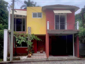 Casa 4 a 5 minutos del IRTRA